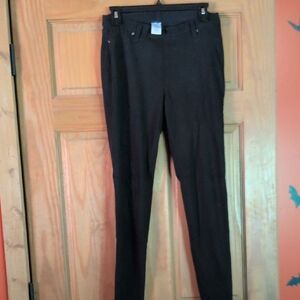 Time and Tru Black Pants